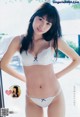 Hikari Kuroki 黒木ひかり, Young Jump 2019 No.16 (ヤングジャンプ 2019年16号) P8 No.26ebaf Image No. 5